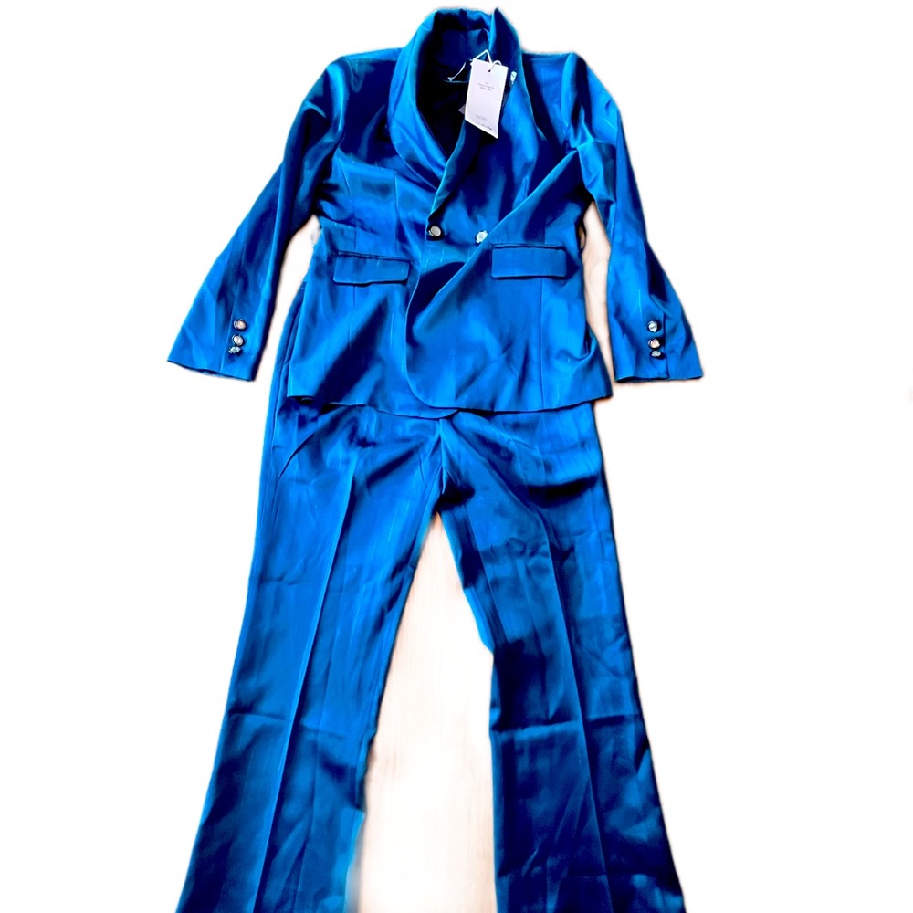 Susie lady Suit medium